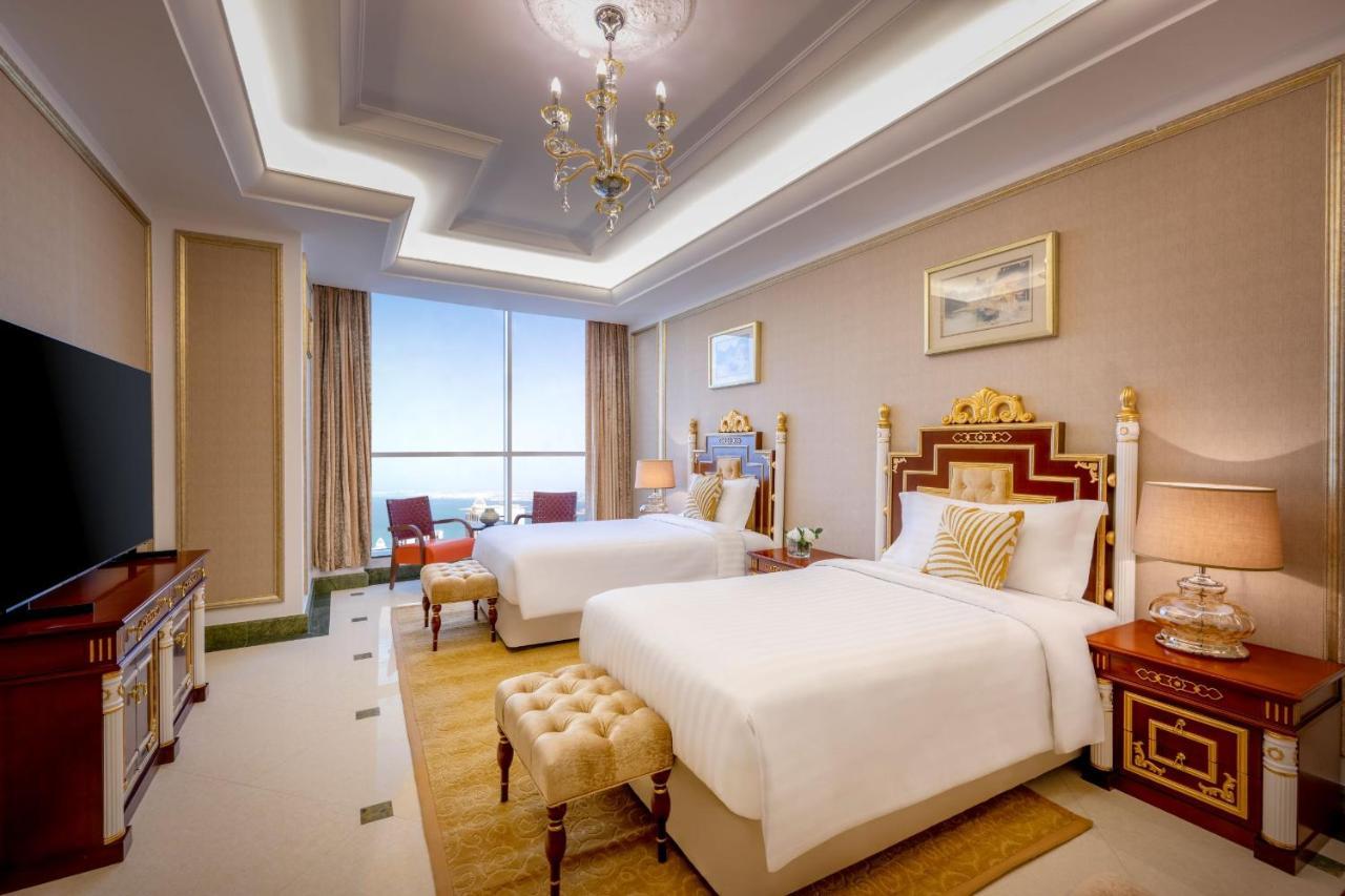 Dusit Hotel & Suites - Doha Bagian luar foto Deluxe Room