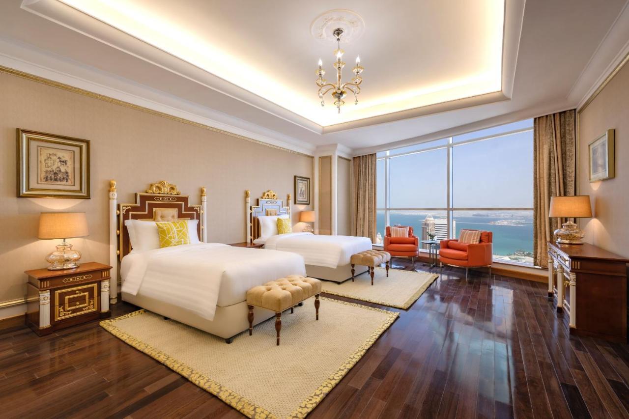 Dusit Hotel & Suites - Doha Bagian luar foto Deluxe Suite